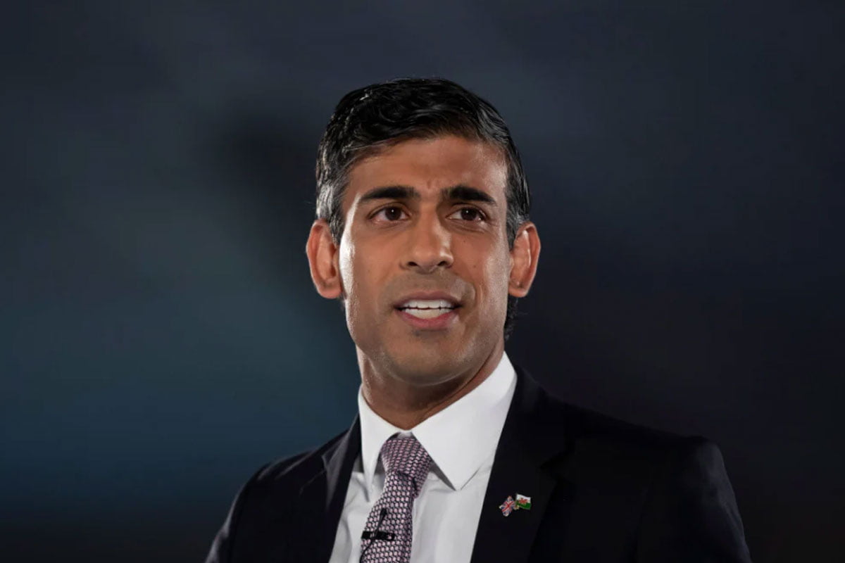 UK Plan: Ban Disposables, Restrict Flavors, Require Plain Packages