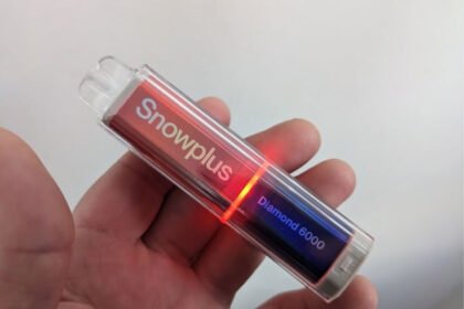 Understanding and Addressing a Blinking Disposable Vape