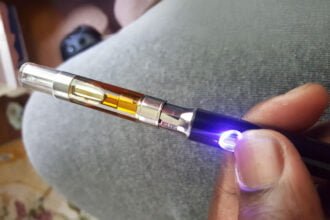 Vape Pen Blinking