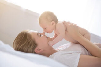 Can You Vape While Breastfeeding