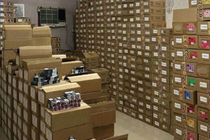 Ajman Police Arrest Two for Selling Nearly 800,000 Unlicensed E-Cigarettes