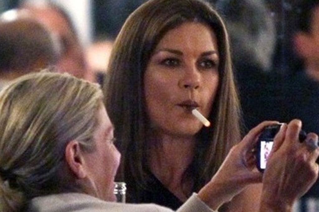 Catherine Zeta-Jones vaping