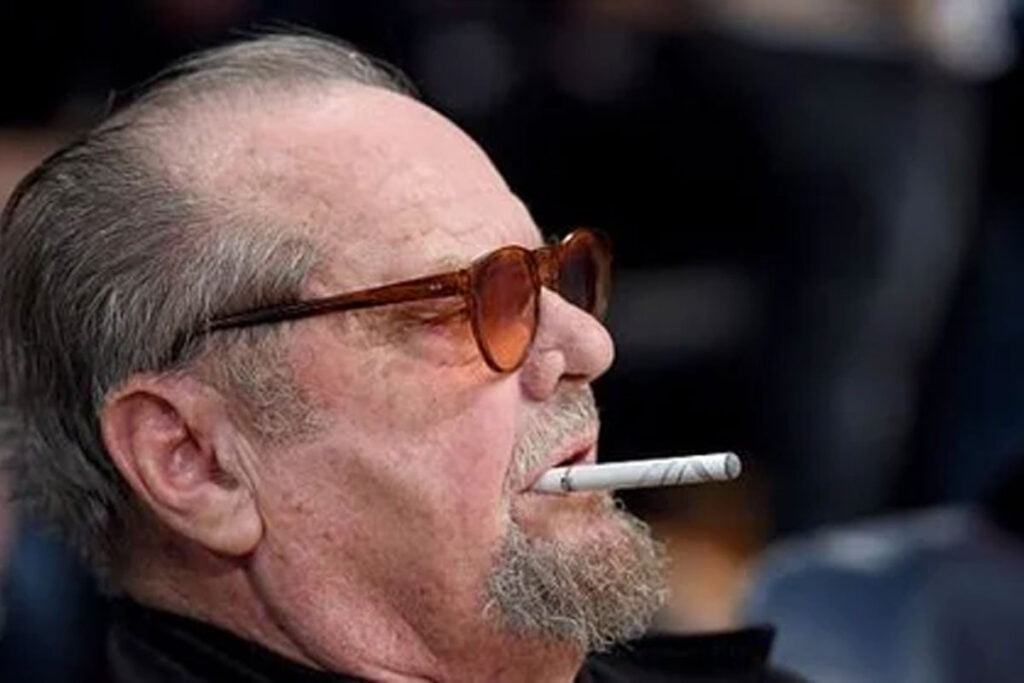 Jack Nicholson vaping