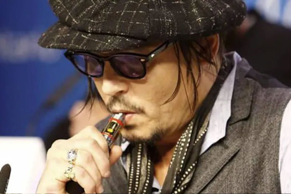 Johnny Depp Vaping