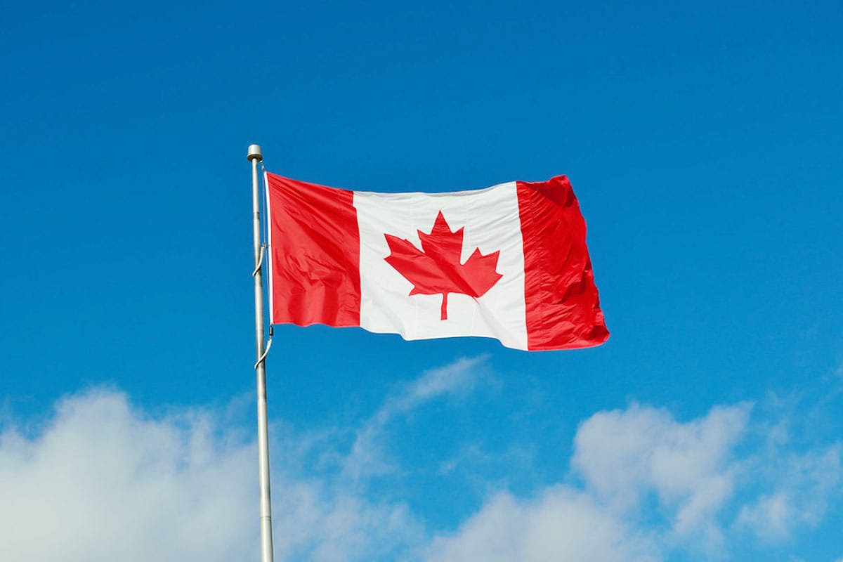 Canada to Implement National Ban on Most Vape Flavors