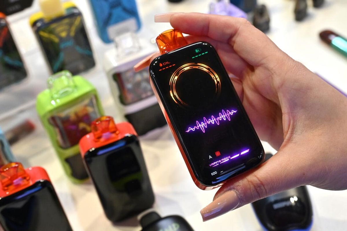 Doctors in the Netherlands Warn of Dangerous New Vape Devices Targeting Children