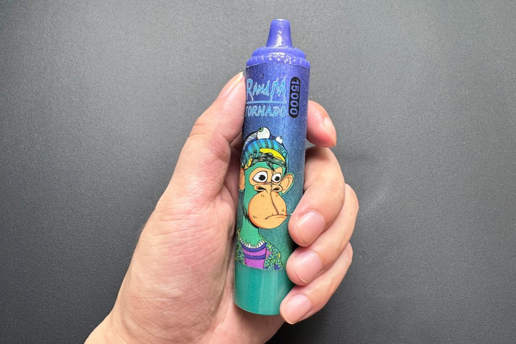RandM Tornado 15000 Disposable Vape Comfortable Grip